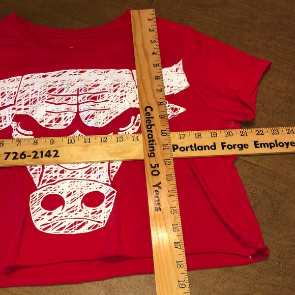 NBA Chicago Bulls Red White Cut Off T Shirt L - Picture 8 of 8